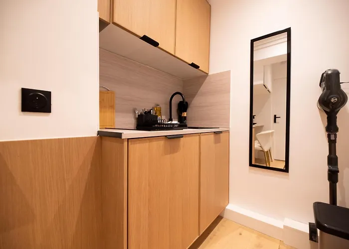 Cosy Flat / Tour Eiffel Area